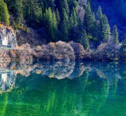 昌都，四川还是西藏？这个被地图搞错的秘境，藏着最野的川西魂！