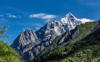 成都私人定制旅游公司排名，探索川西美景，享受个性化服务