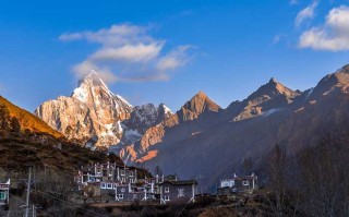  探索成都，不可错过的旅游景点